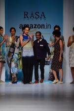 Model walk the ramp for Rasa Jaipur show on day 2 of Amazon india fashion week on 8th Oct 2015